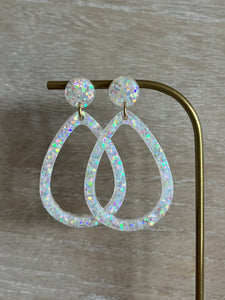 BO gouttes ajourées paillettes blanches